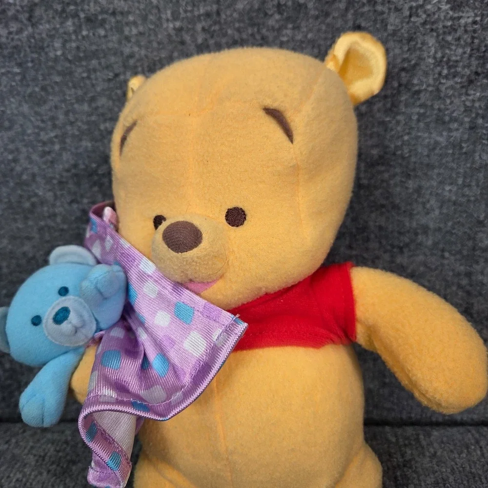 Vintage 2005 Fisher Price Winnie The Pooh Disney Rattle Baby Plush Blanket Lovey